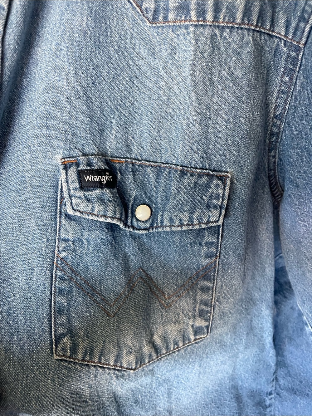 Vintage Wrangler Denim Shirt Jacket with Snap Front - Picture 7 of 7